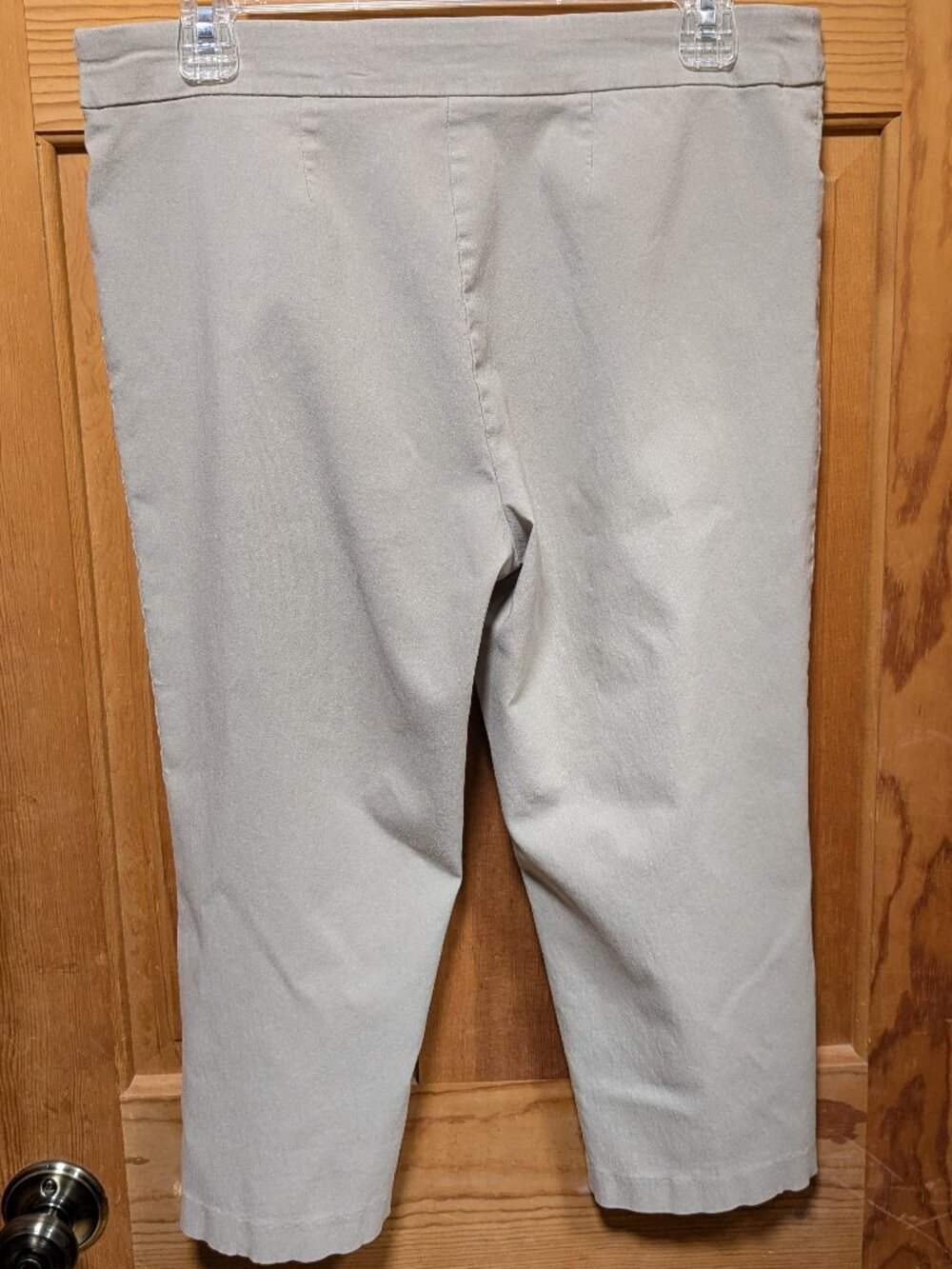 Pullon Khaki Stretch Capris - Picture 3 of 5